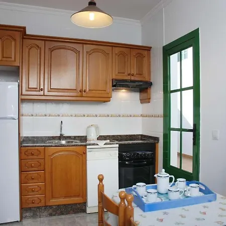 Puerto Del Carmen Sleeps 6 Pool Wifi