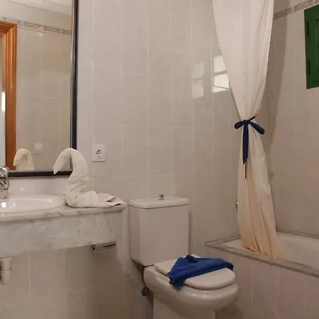 Villa Puerto Del Carmen Sleeps 6 Pool Wifi